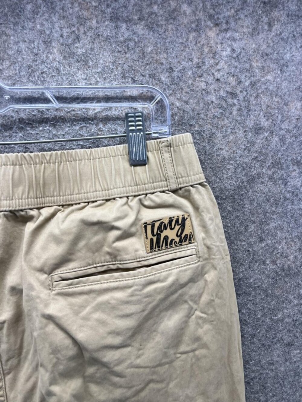 ITALYMORN Pants Mens Medium Beige Jogger Slim Fit Elastic Waist Cuffed Casual - Picture 2 of 11